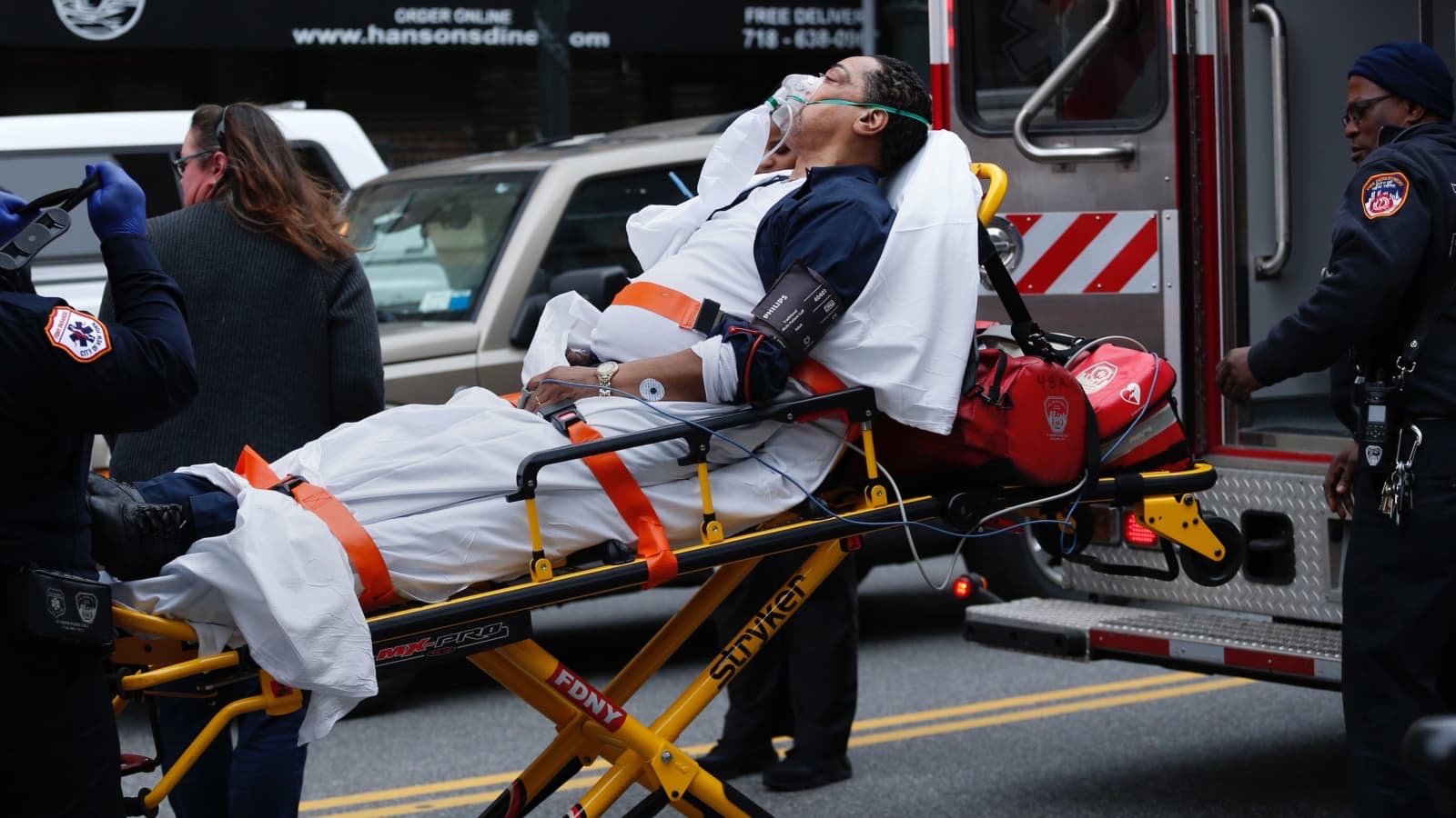 Cass & Peters Abogado de Compensación Laboral Brooklyn Ambulancia Privada EMT Paramédico 2